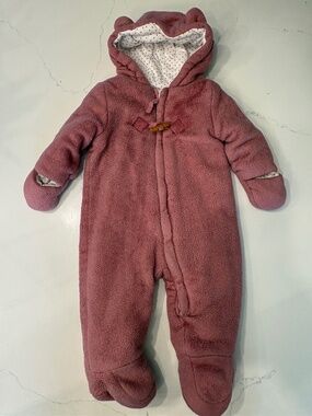 Used Wippette 6 to 9 Month Fleece Bear Snow Suit